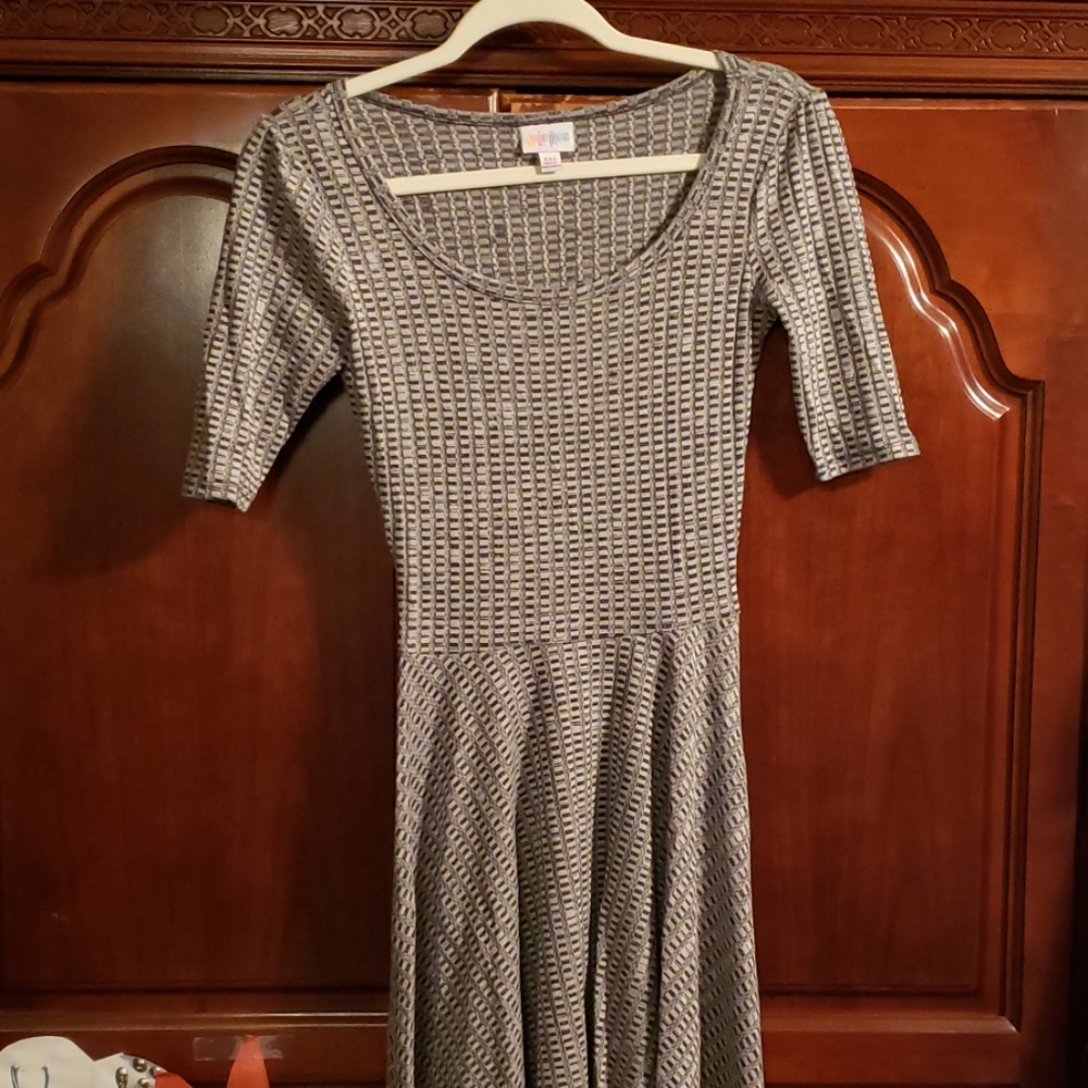Grey nicole
